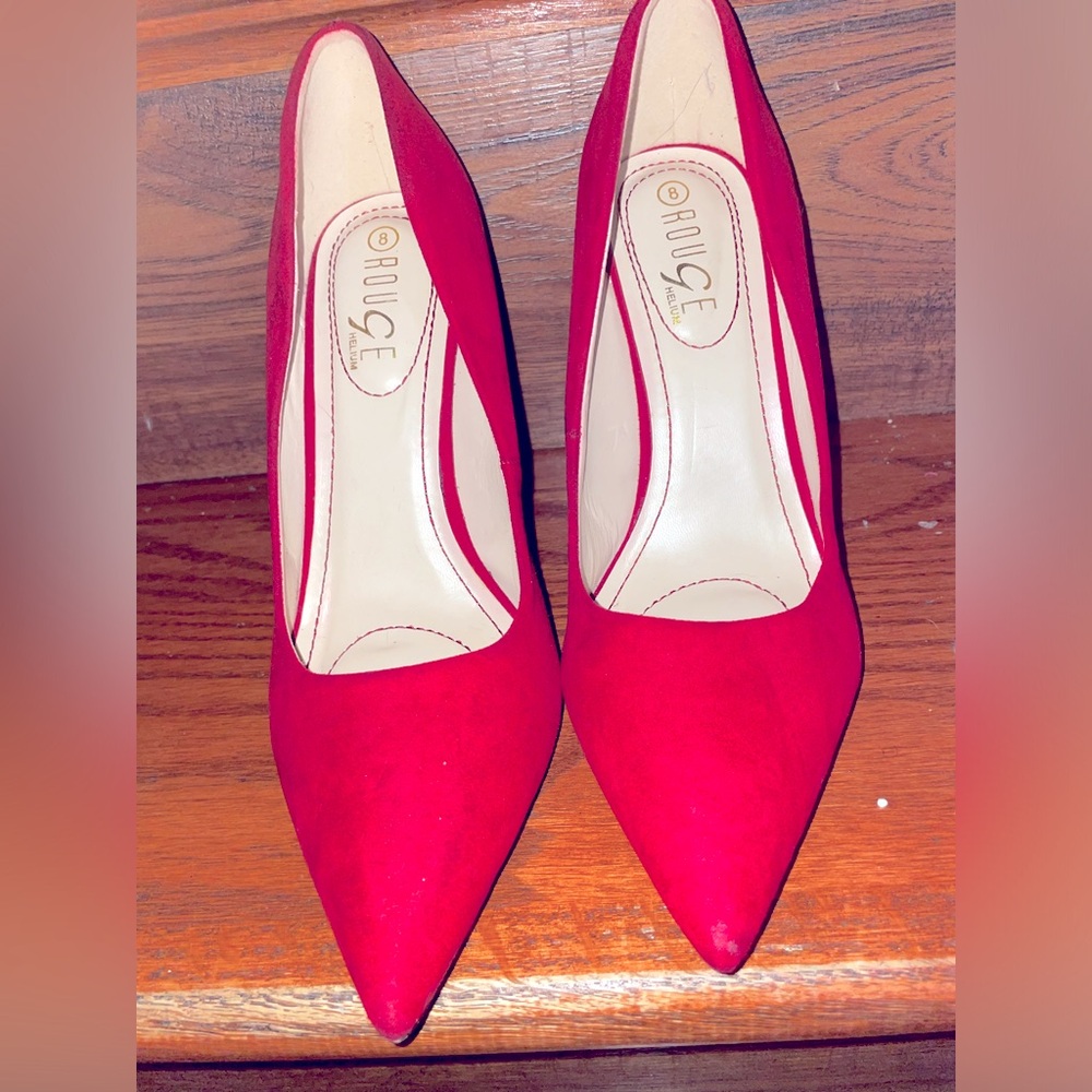 Ruouge, heel, size 8
